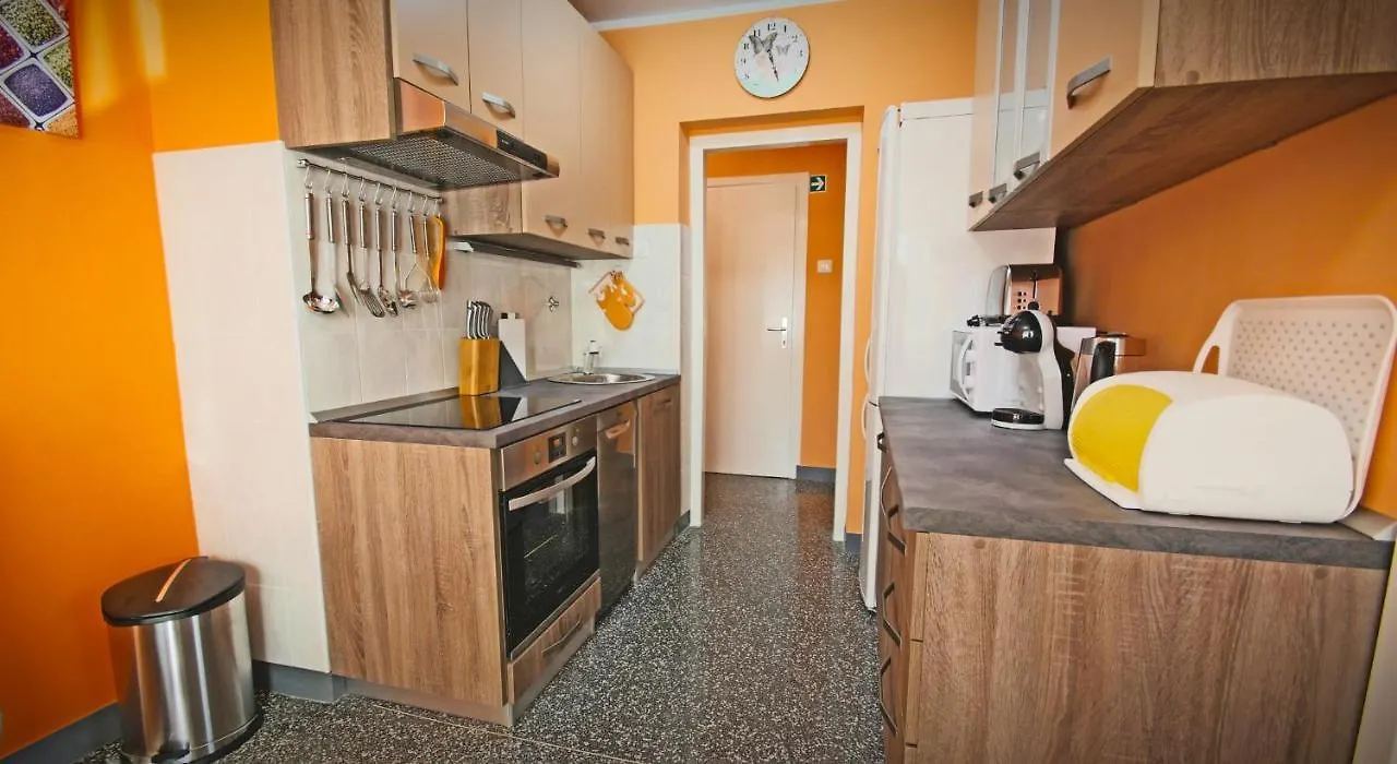 Apartment Rino****, 58M², 170M From The Beach Rijeka