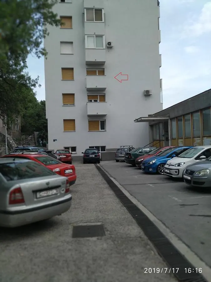 Apartment Rino****, 58M², 170M From The Beach Rijeka